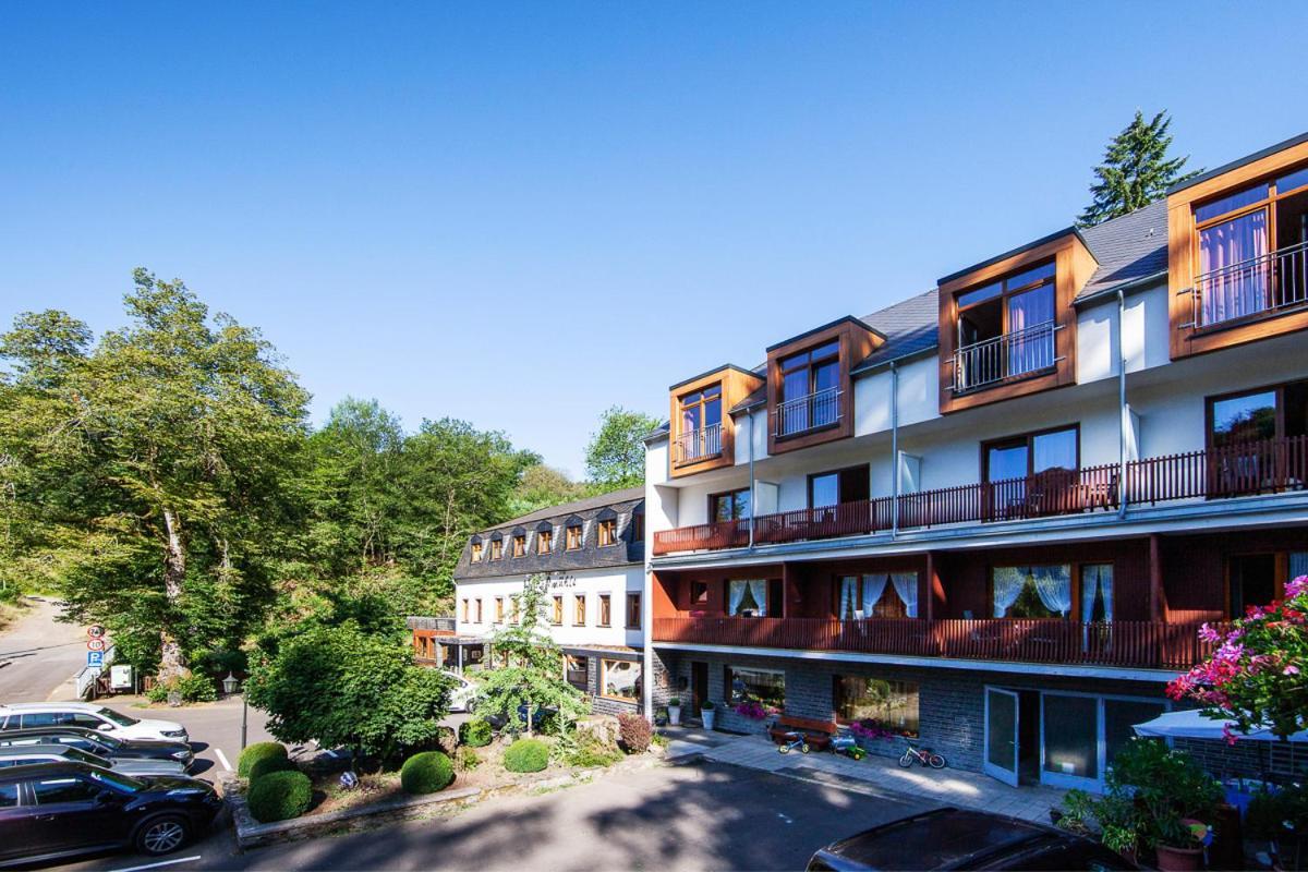 Heidsmuehle Hotel Manderscheid Exterior photo